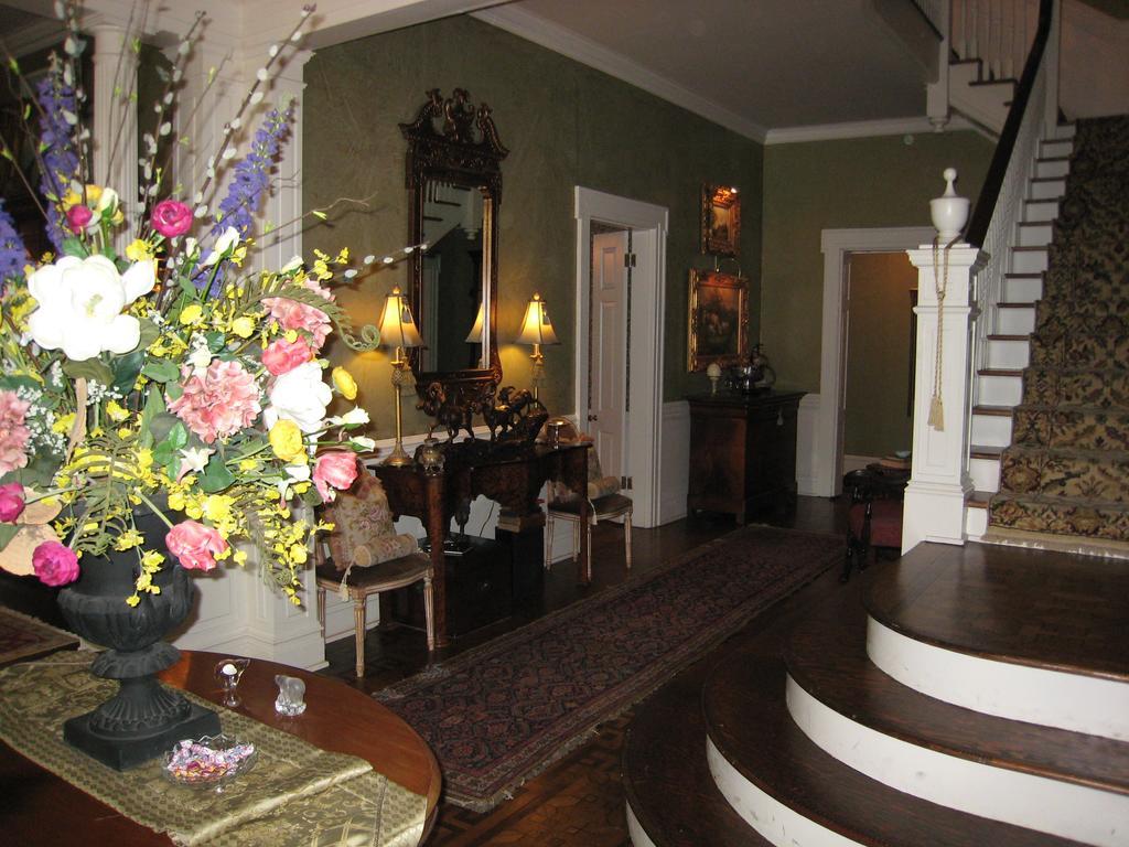 Belle Oaks Inn Gonzales Luaran gambar